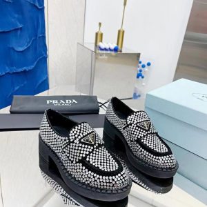 Лоферы Prada