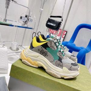 Кроссовки женские коллаборация Balenciaga и Gucci Triple S