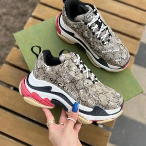 Кроссовки женские коллаборация Balenciaga и Gucci Triple S