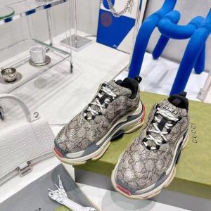 Кроссовки женские коллаборация Balenciaga и Gucci Triple S