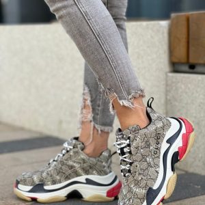 Кроссовки женские коллаборация Balenciaga и Gucci Triple S