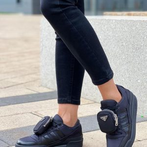 Кроссовки коллаборация Prada и Adidas Re Nylon