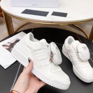 Кроссовки коллаборация Prada и Adidas Re Nylon