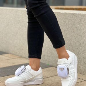 Кроссовки коллаборация Prada и Adidas Re Nylon