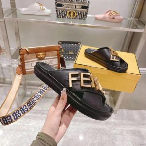 Босоножки Fendi Fendigraphy