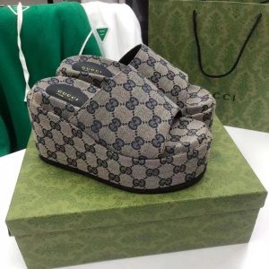 Шлепанцы женские Gucci