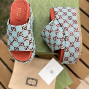 Шлепанцы женские Gucci