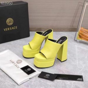 Босоножки Versace Intrico