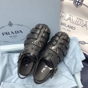 Сандалии женские Prada Monolith