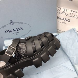 Сандалии женские Prada Monolith