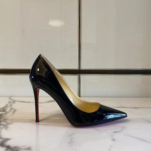 Туфли женские Christian Louboutin Pigalle