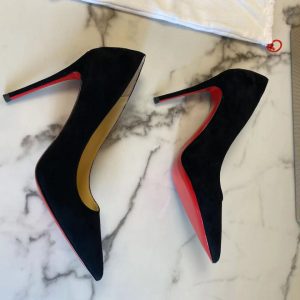 Туфли женские Christian Louboutin Pigalle Black