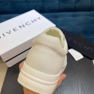 Кроссовки Givenchy