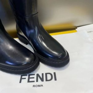 Сапоги Fendi