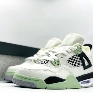 Кроссовки Nike Jordan 4