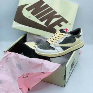 Кроссовки Nike Travis Scott Air Jordan 1 Low