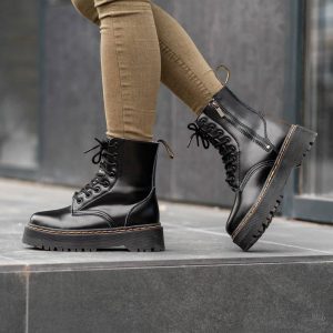 Ботинки женские Dr. Martens Jadon