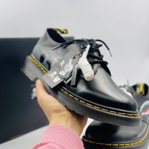 Ботинки женские Dr. Martens