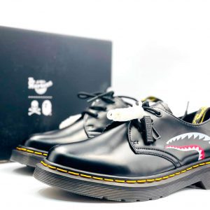 Ботинки женские Dr. Martens