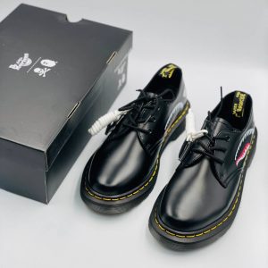 Ботинки женские Dr. Martens