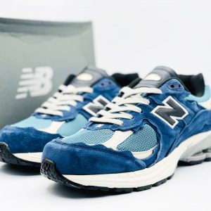 Кроссовки New balance 2002