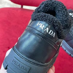 Кроссовки зимние Prada