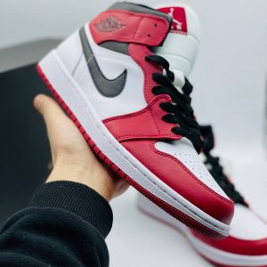 Кроссовки Nike Jordan 1