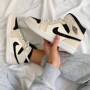 Кроссовки Nike Air Jordan