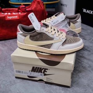 Кроссовки Nike Travis Scott Air Jordan 1 Low