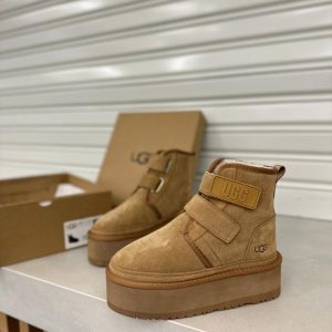 Ботинки UGG