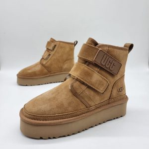 Ботинки UGG