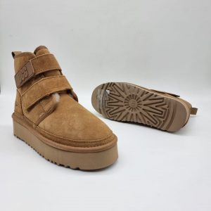 Ботинки UGG