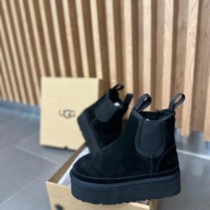 Ботинки  UGG