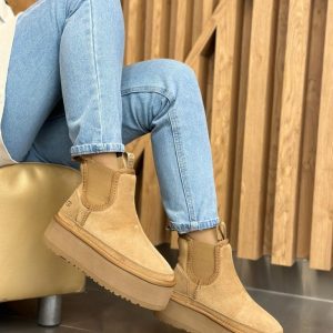 Ботинки  UGG