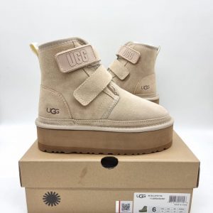 Ботинки UGG