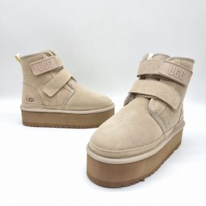 Ботинки UGG