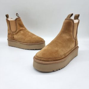 Ботинки  UGG