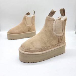 Ботинки  UGG