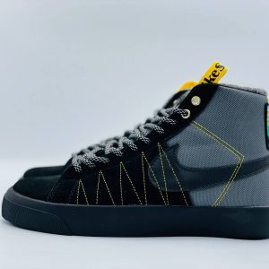 Кроссовки Nike SB Zoom Blazer Mid