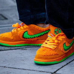 Кроссовки Grateful Dead x Nike SB Dunk Low