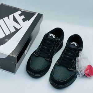 Кроссовки Travis Scott x Nike Air Jordan 1 Low