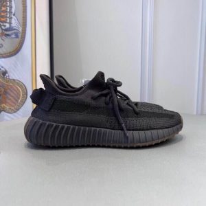 Кроссовки Adidas Yeezy Boost 350