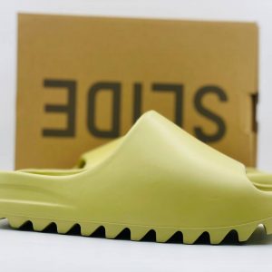 Шлепанцы Adidas Yeezy Slide