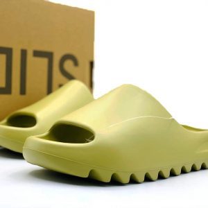 Шлепанцы Adidas Yeezy Slide