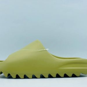 Шлепанцы Adidas Yeezy Slide