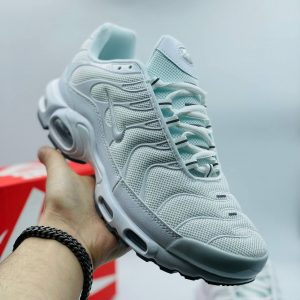 Кроссовки Nike Air Max TN Plus