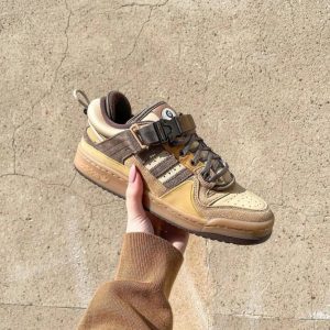 Кроссовки Bad Bunny X Adidas Forum Low