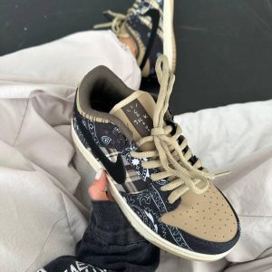 Кроссовки Travis Scott x Nike Sb Low