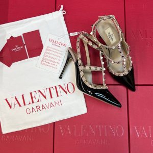 Туфли женские VALENTINO GARAVANI Rockstud