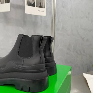 Женские Ботинки BOTTEGA VENETA Tire Ankle Chelsea